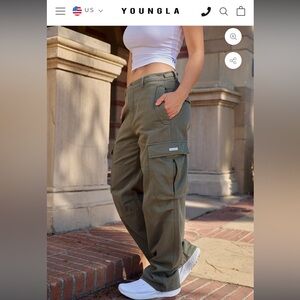Youngla metro cargos